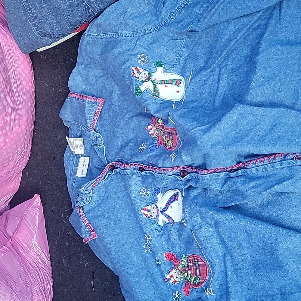 womens Christmas shirt